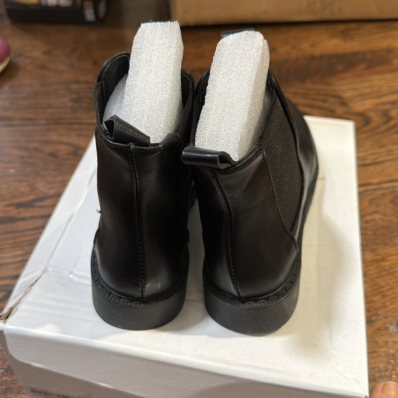 Girls booties - Picture 4 of 4